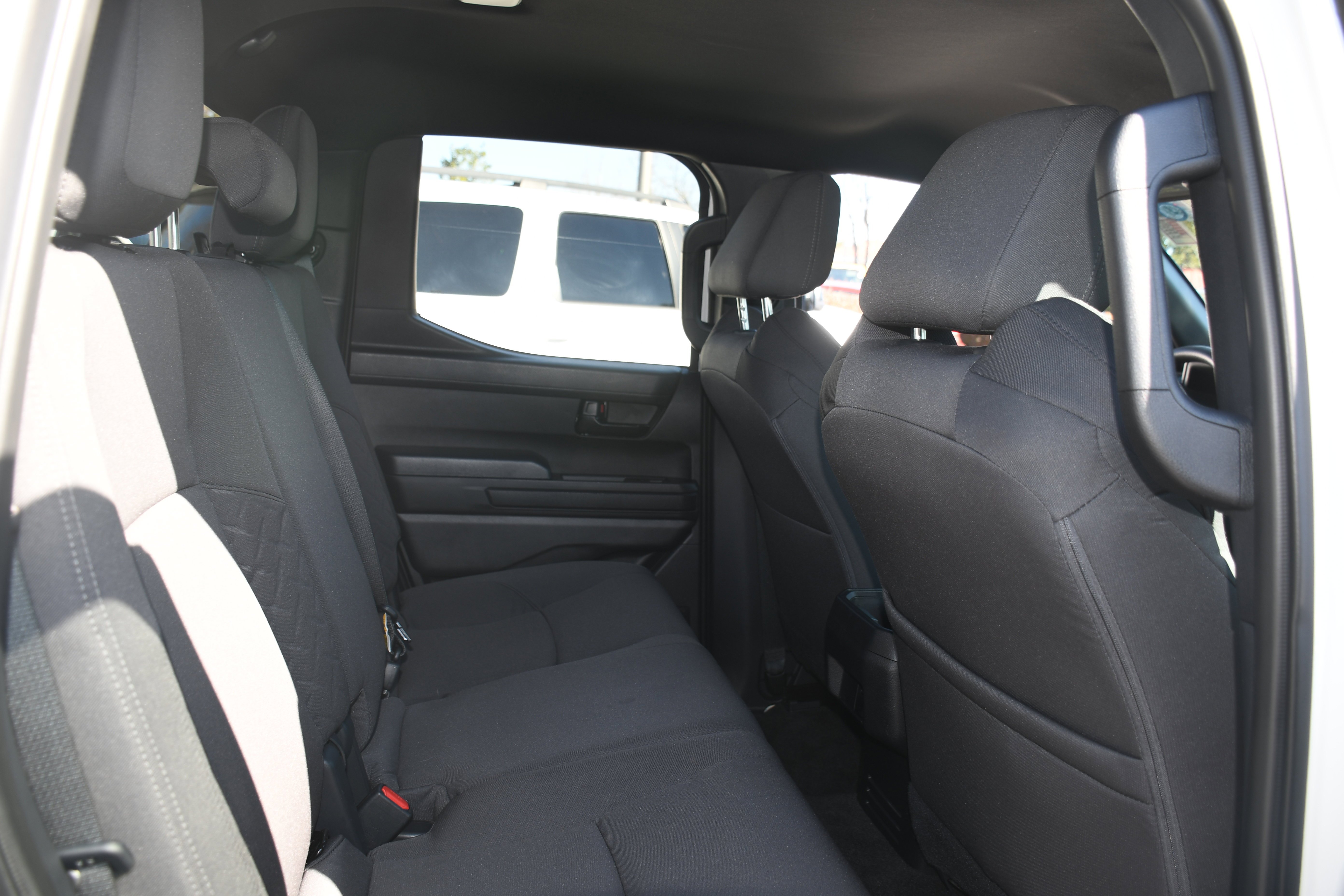 2025 Toyota Tacoma SR - Photo 17