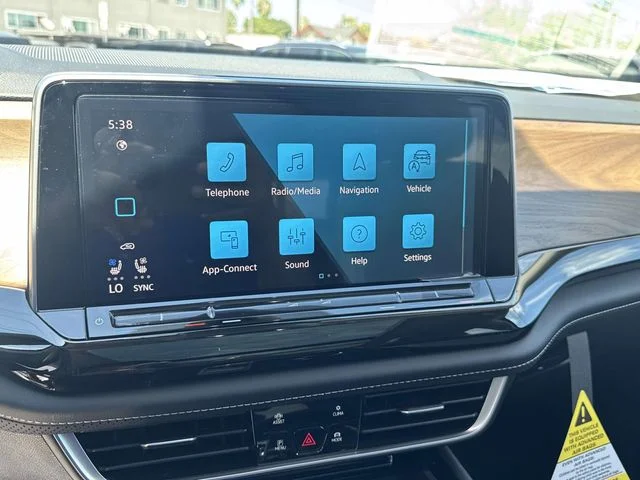 New 2026 Black Volkswagen 2.0T SE w/Technology image 21