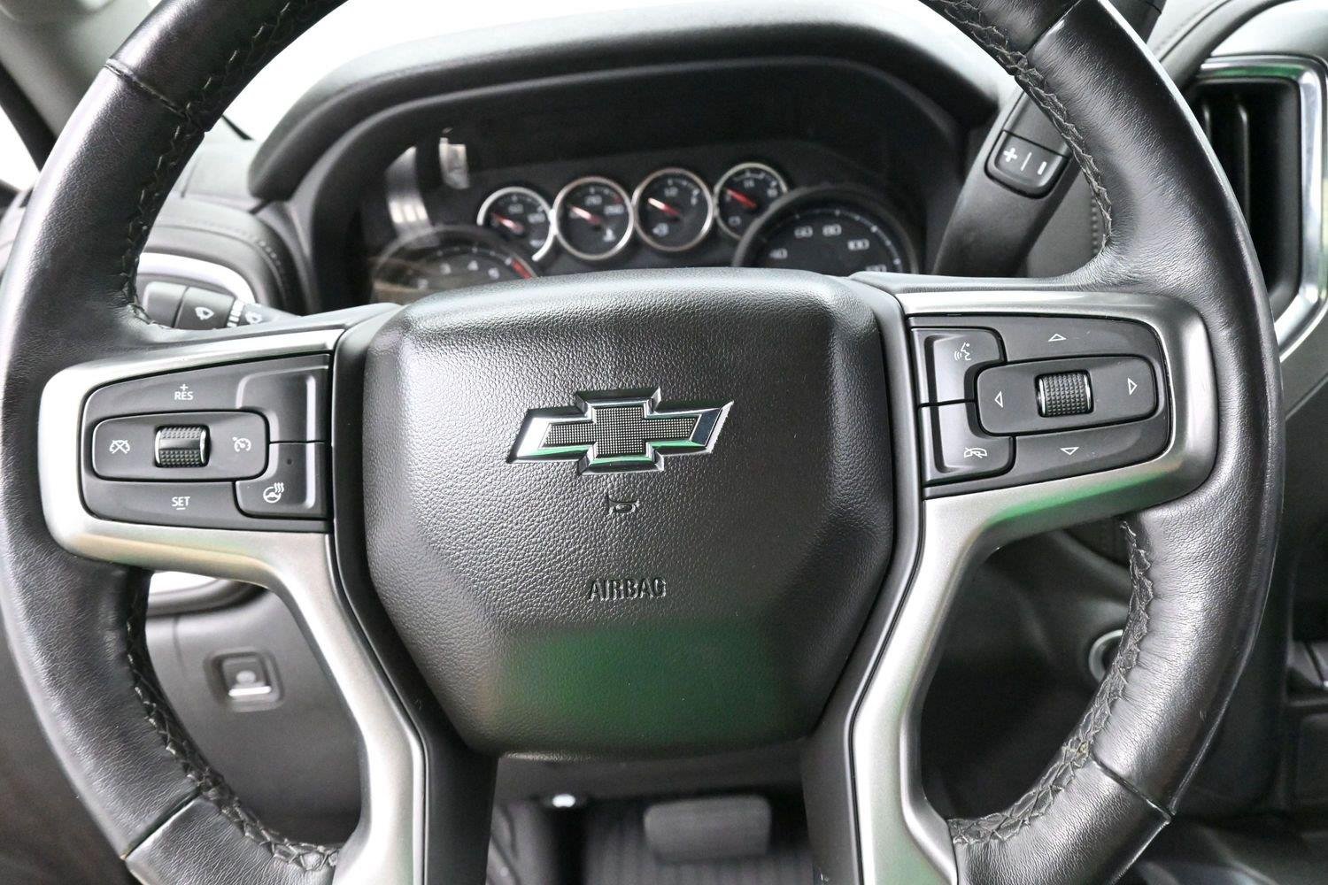 Used 2021 SHADOW GRAY METALLIC Chevrolet RST image 17