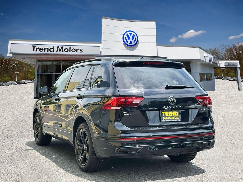 Certified Used 2024 Black Volkswagen 2.0T SE R-Line Black image 4