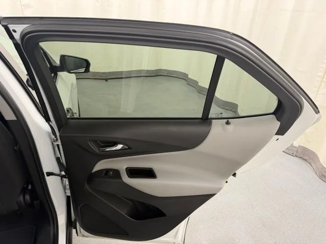 Used 2020 White Chevrolet LT image 16