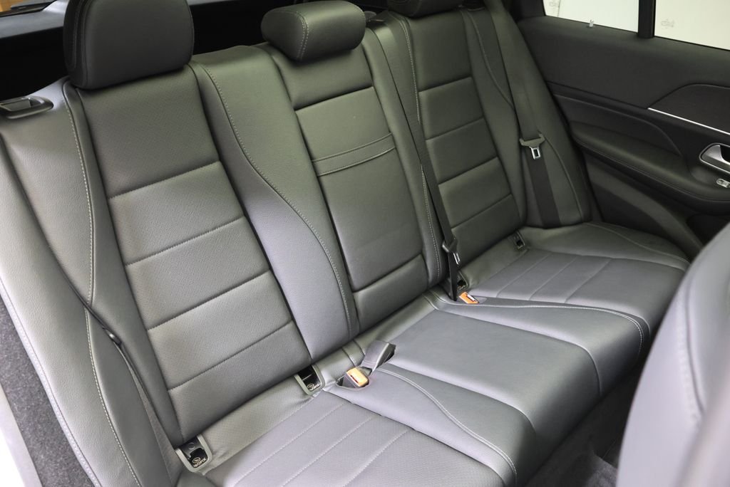 Certified Used 2024 Polar White Mercedes-Benz GLE 450 image 57