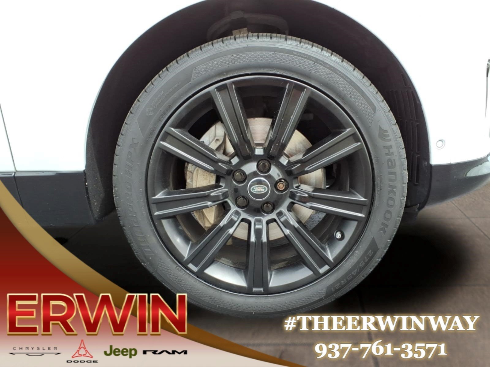 Used 2020 Fuji White Land Rover HSE image 9