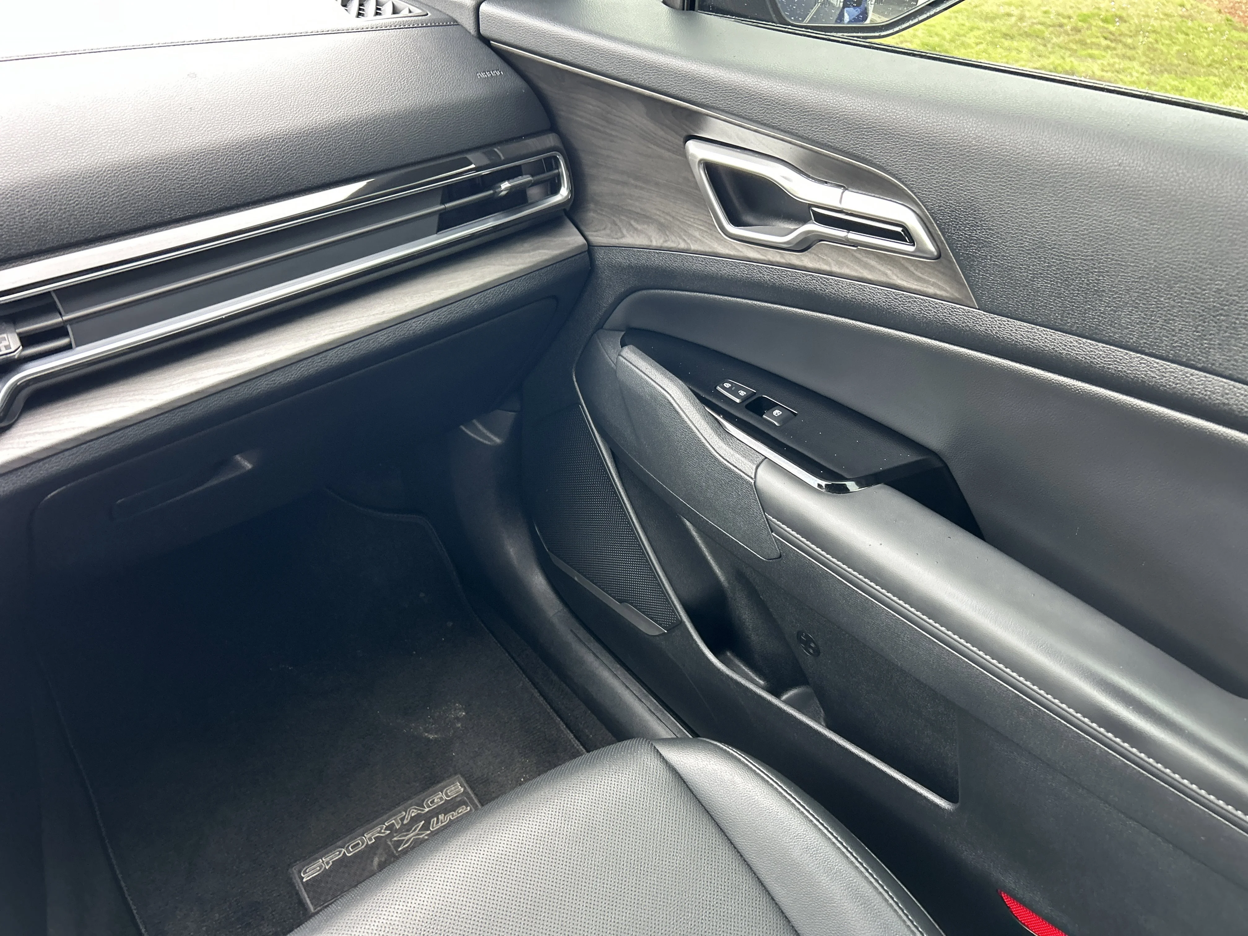 Used 2023 Sapphire Blue Kia X-Line image 17