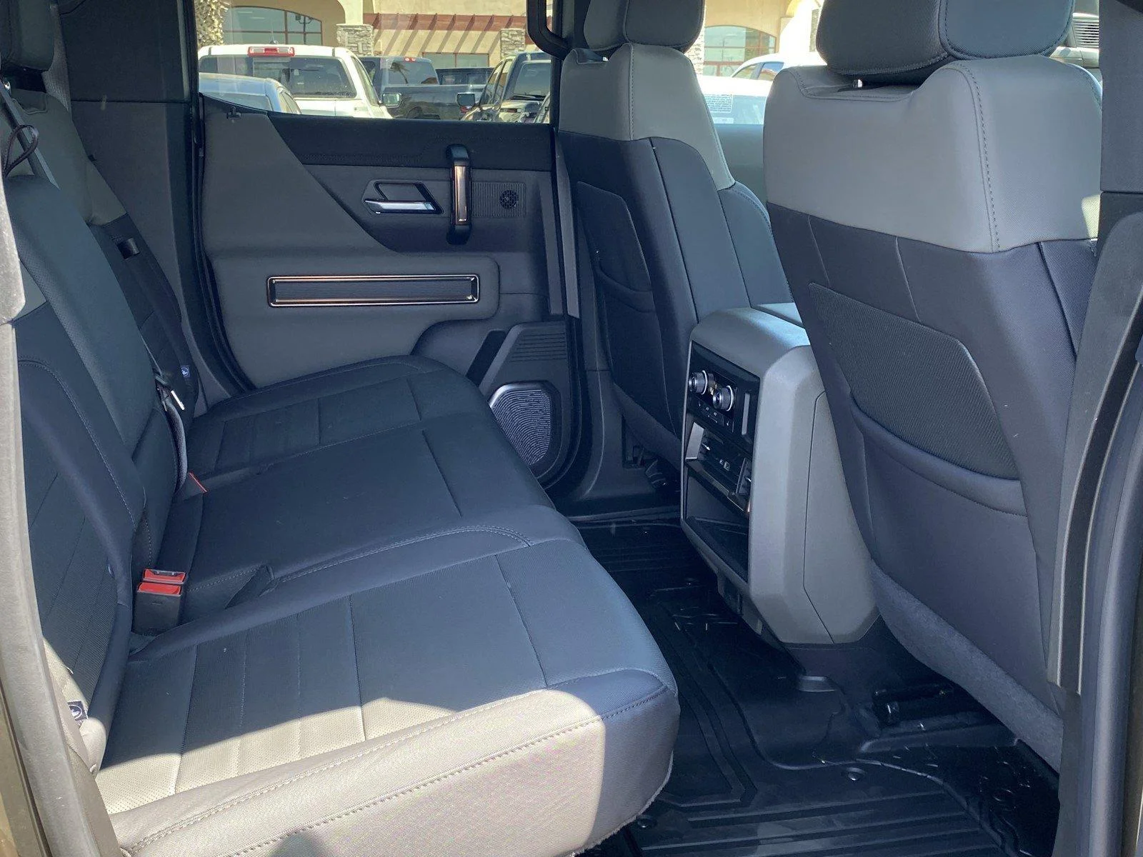 New 2025 Deep Aurora Metallic (Dark Bronze) GMC 3X image 10