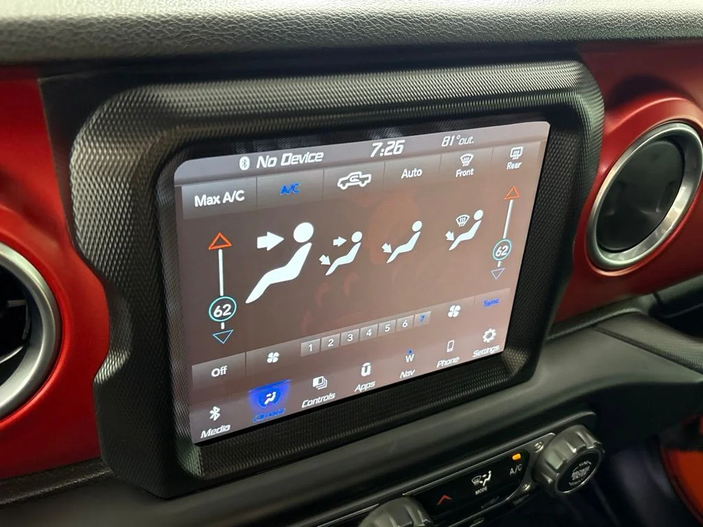 Used 2020 Orange Jeep Rubicon image 39