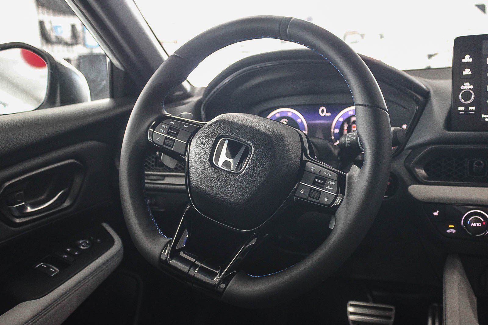 New 2026 Winter Frost Pearl Honda  image 17