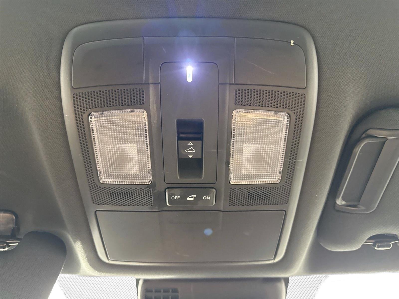 Used 2023 Deep Crystal Blue Mica Mazda Grand Touring image 22