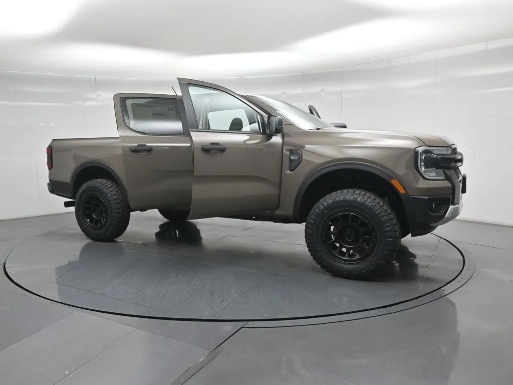 New 2026 Gray Ford XLT image 32