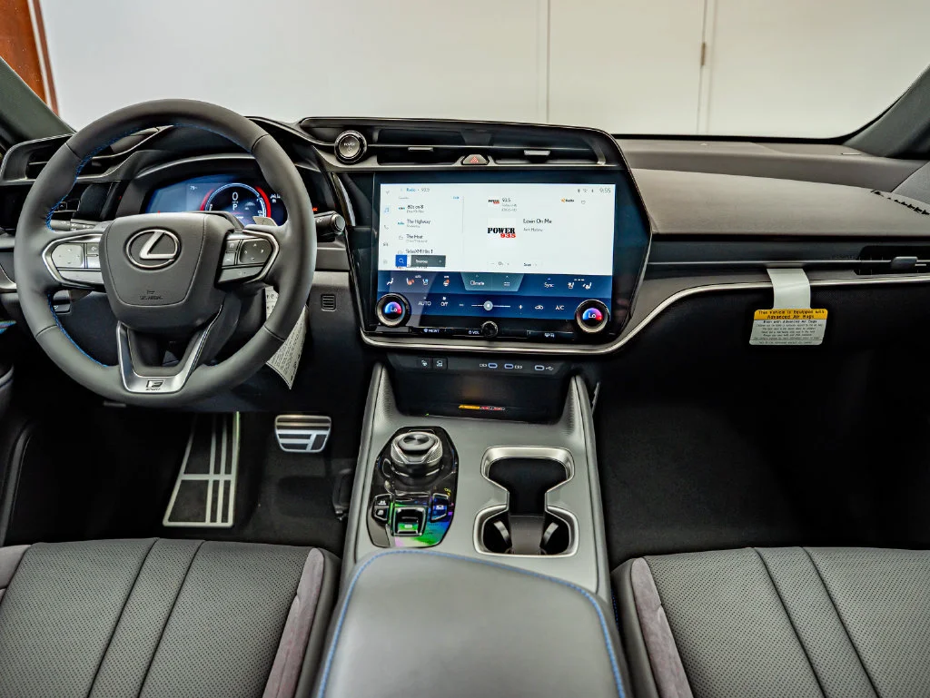 New 2026 Black Lexus 550e F Sport image 26