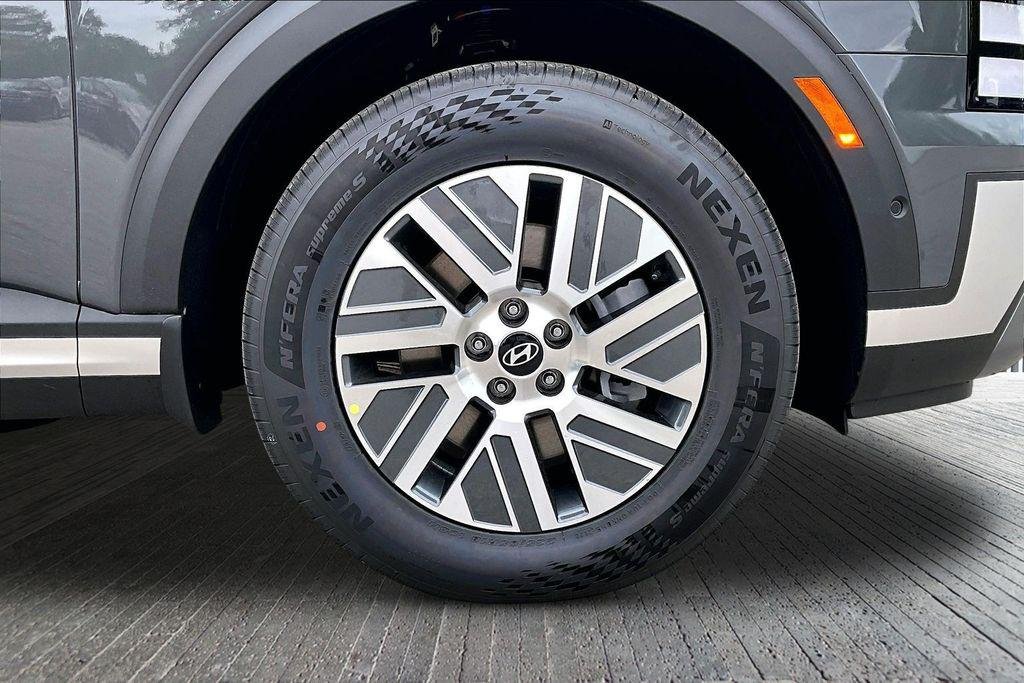 New 2026 Ecotronic Gray Pearl Hyundai SEL Premium image 13