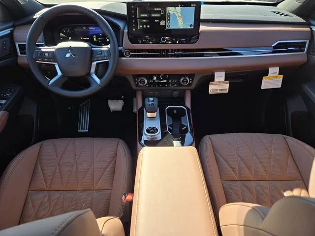 2026 Mitsubishi Outlander SEL - Photo 7
