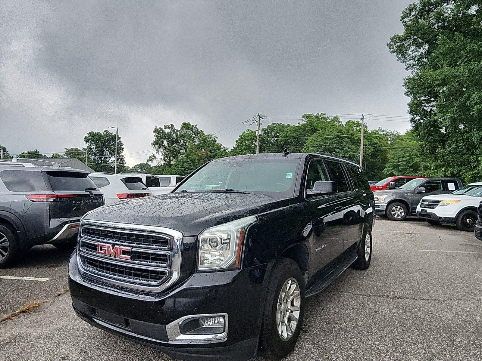 2019 GMC Yukon 4WD SLT's photo