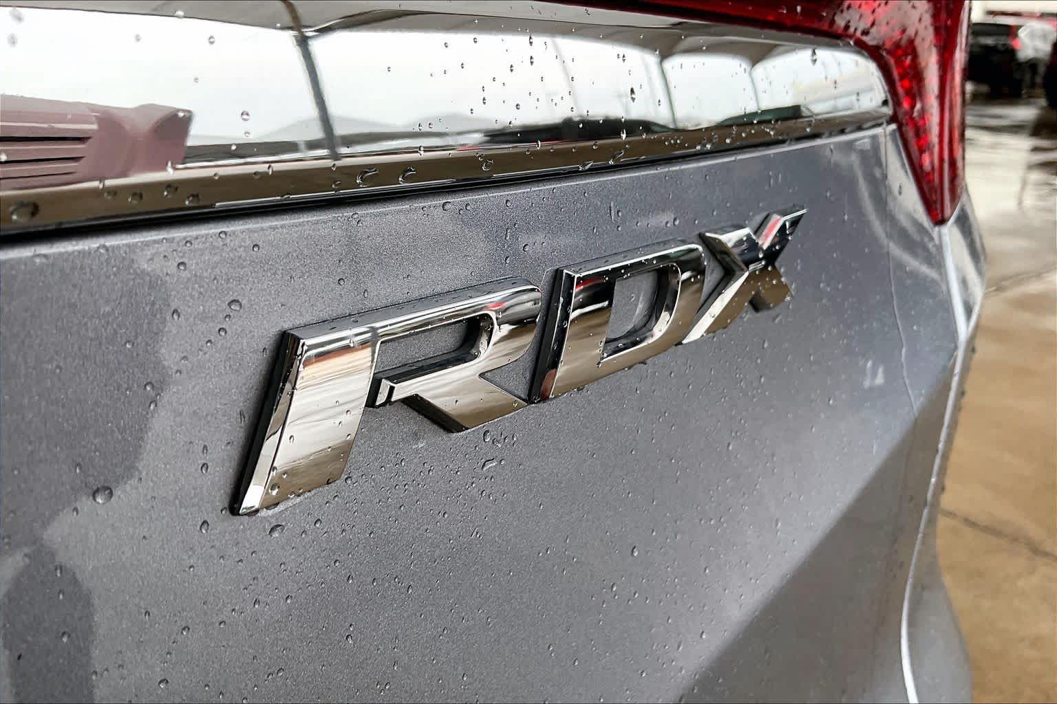 Used 2013 Forged Silver Metallic Acura Tech Pkg image 9