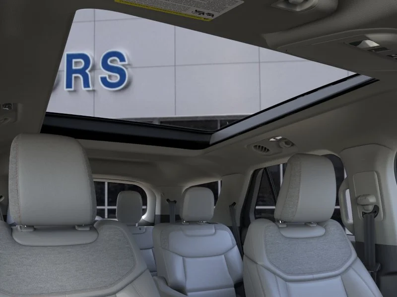New 2026 Space White Metallic Ford Active image 22