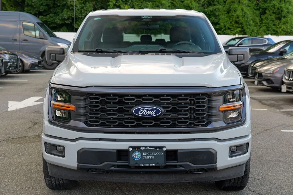 Used 2024 Avalanche Ford STX image 2
