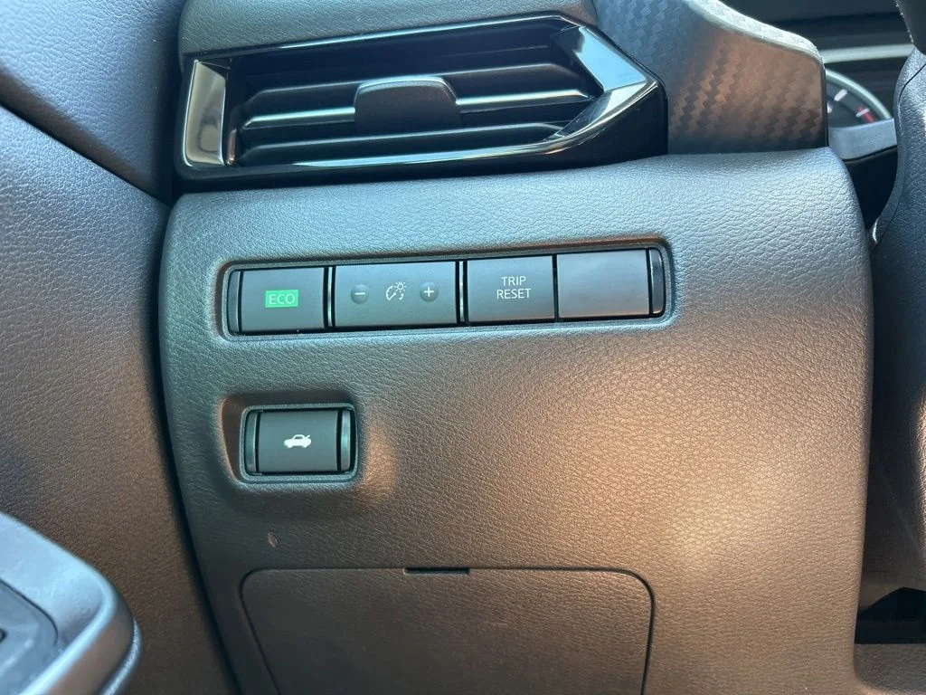 2025 Nissan Sentra SR - Photo 31