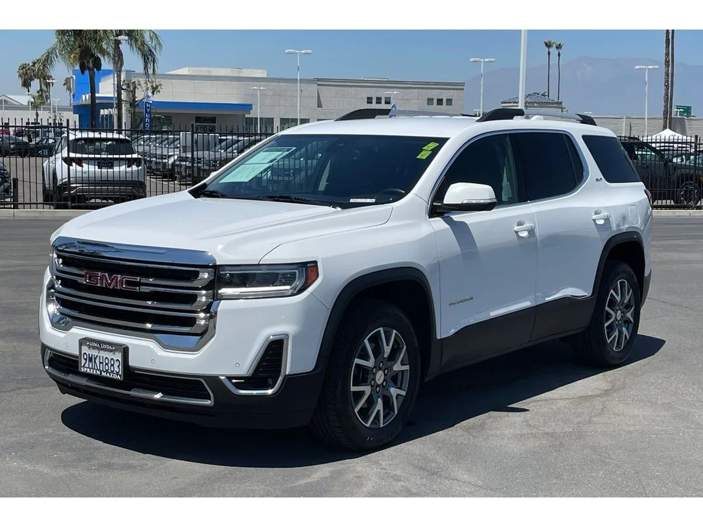 Used 2023 Summit White GMC SLT image 2