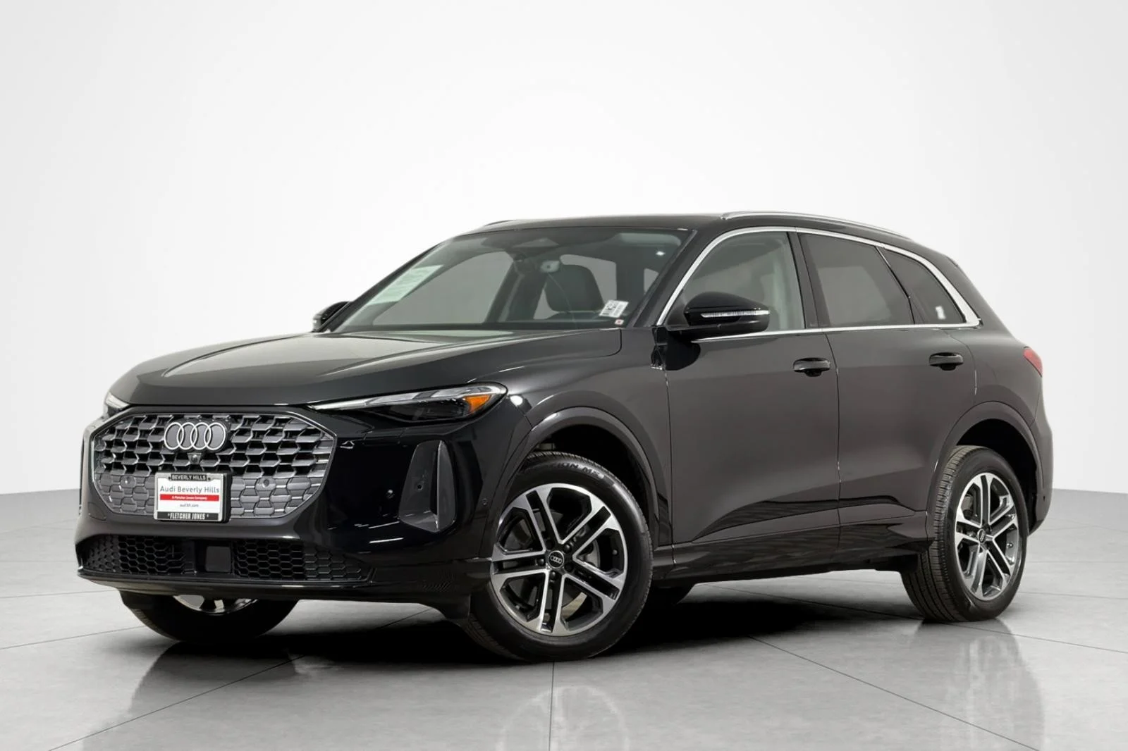 2025 Audi Q5 40 Premium's photo