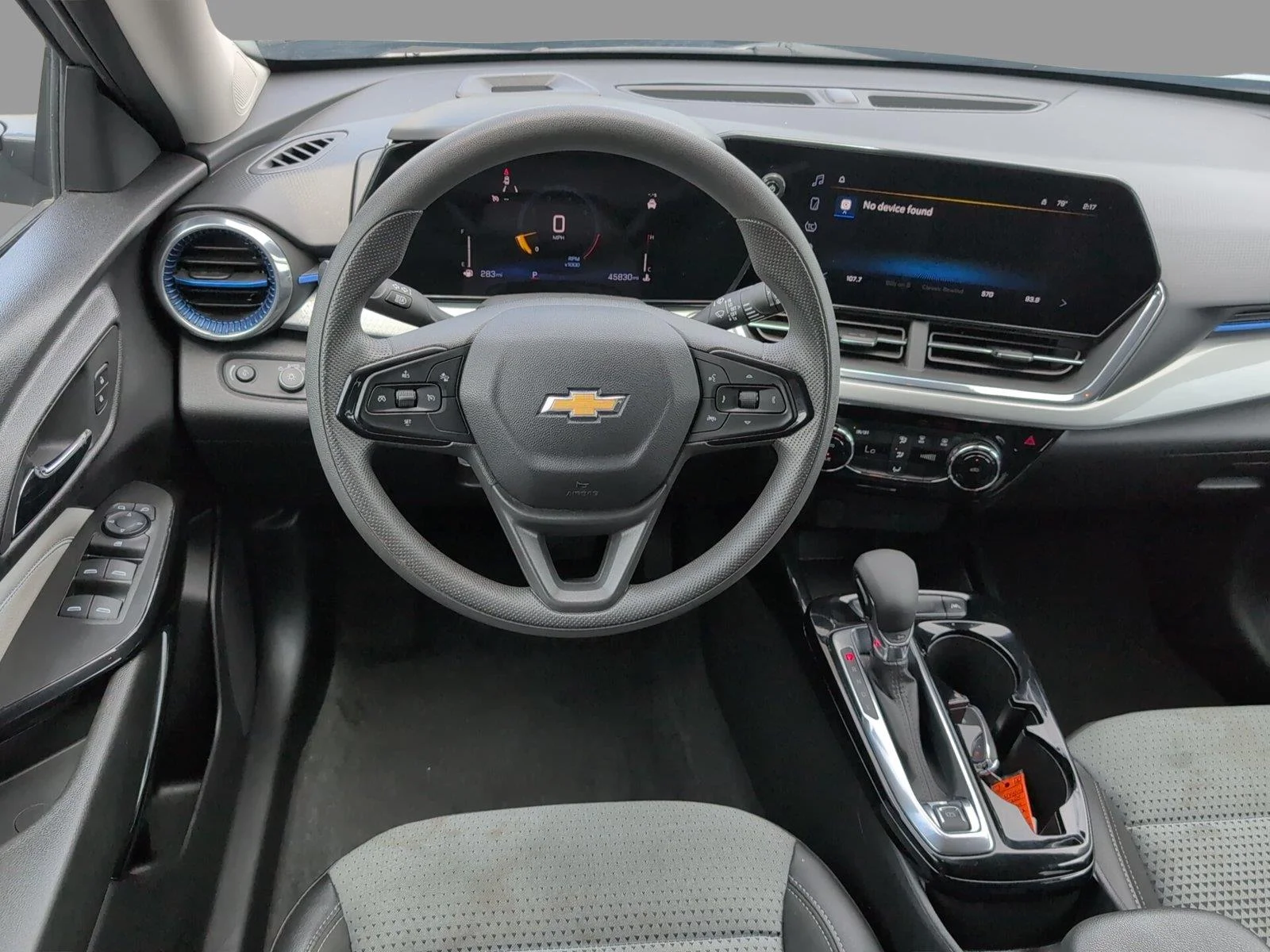 Used 2025 Sterling Gray Metallic Chevrolet LT image 30
