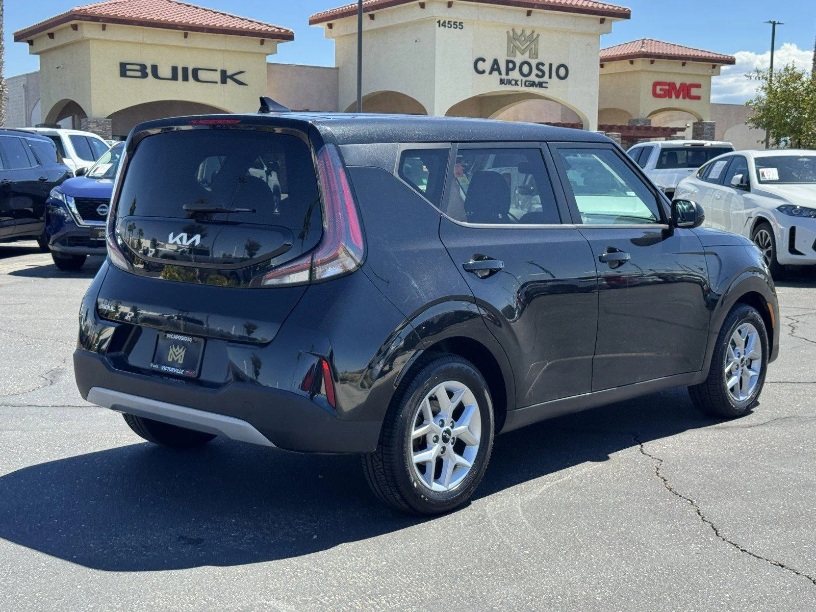 Used 2024 Fusion Black Kia LX image 6