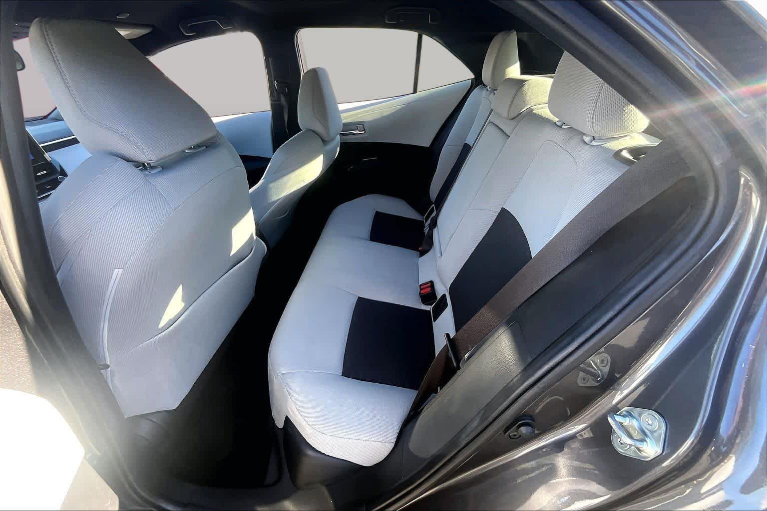 Used 2023 Magnetic Gray Metallic Toyota SE image 19