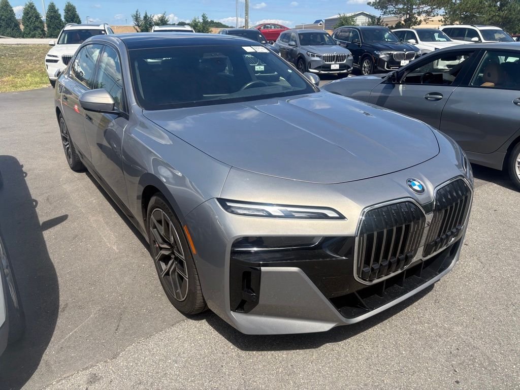 Used 2026 Oxide Grey Met BMW 740i xDrive image 6