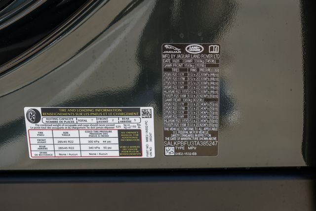 New 2026 Belgravia Green Land Rover SE image 73