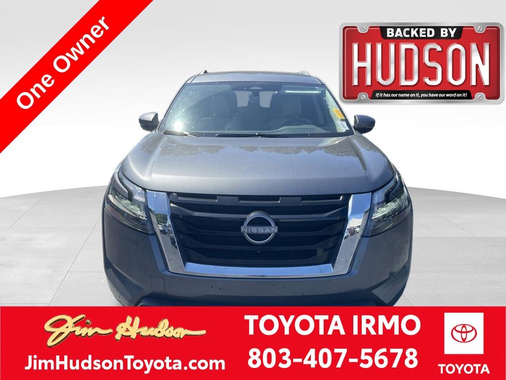 Used 2025 Gray Nissan SL image 1
