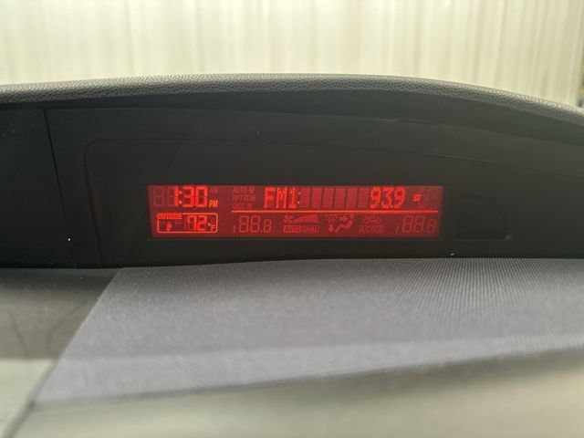 Used 2011 White Mazda i Touring image 14
