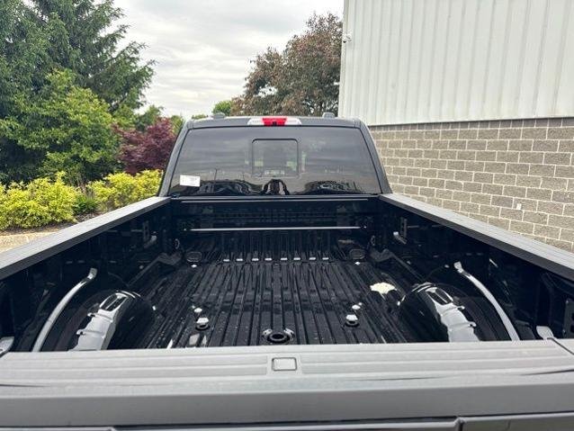 New 2026 Agate Black Metallic Ford Lariat image 39