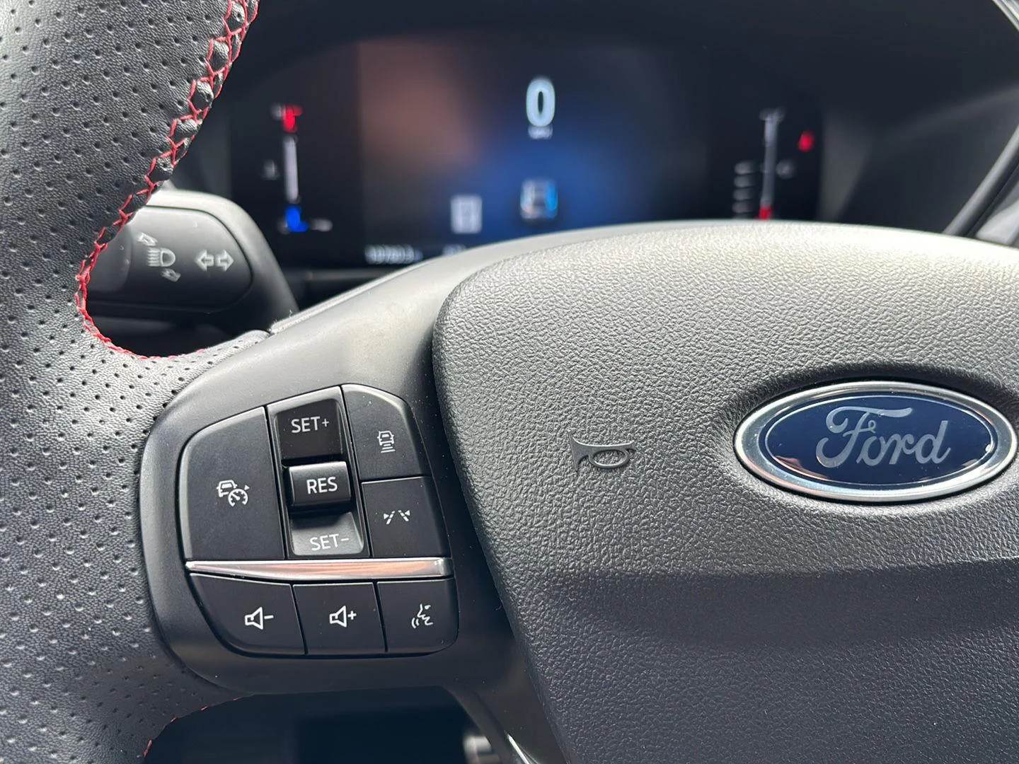 Certified Used 2024 Carbonized Gray Ford ST-Line image 18