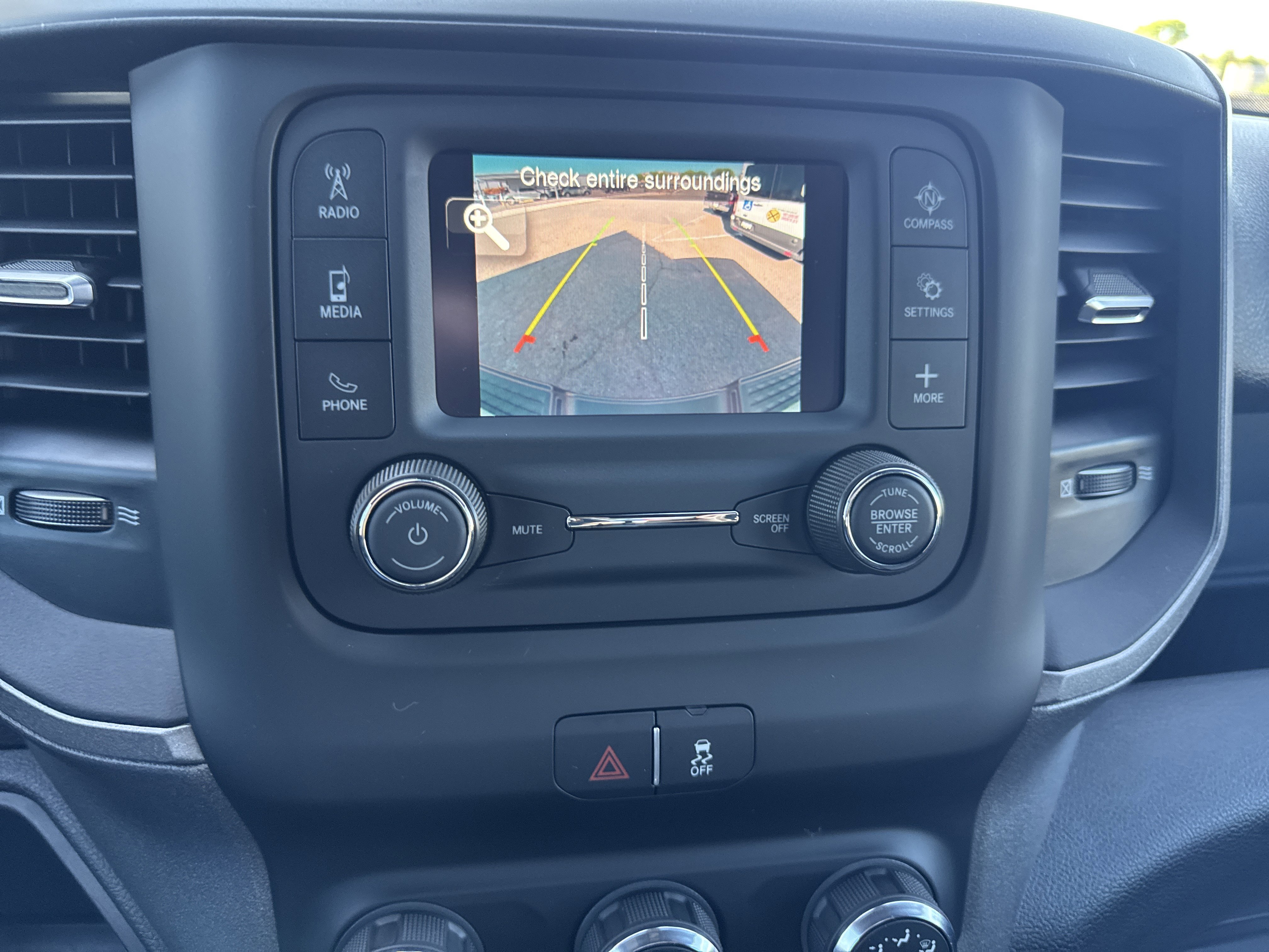 2024 RAM Ram 2500 Pickup Tradesman - Photo 25