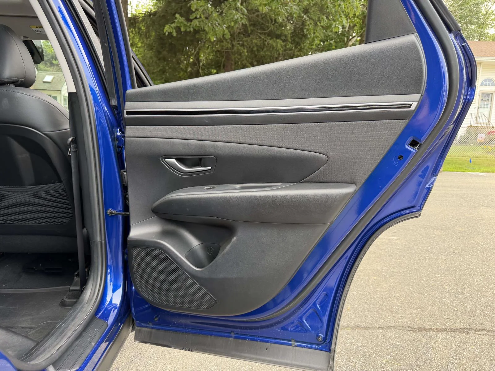 Used 2023 Blue Hyundai SEL image 16