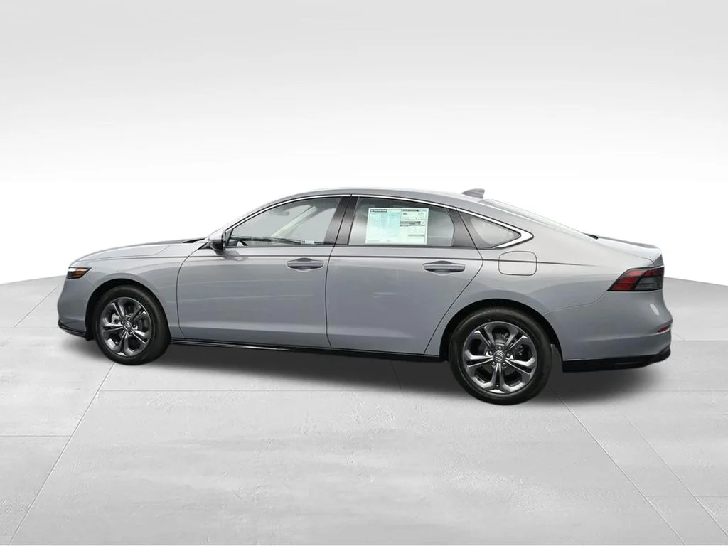 New 2026 Urban Gray Pearl Honda EX-L image 4
