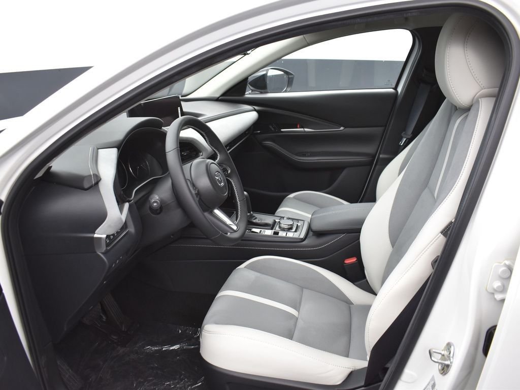 New 2026 Snowflake White Pearl Mazda 2.5 Turbo Aire Edition AWD image 13
