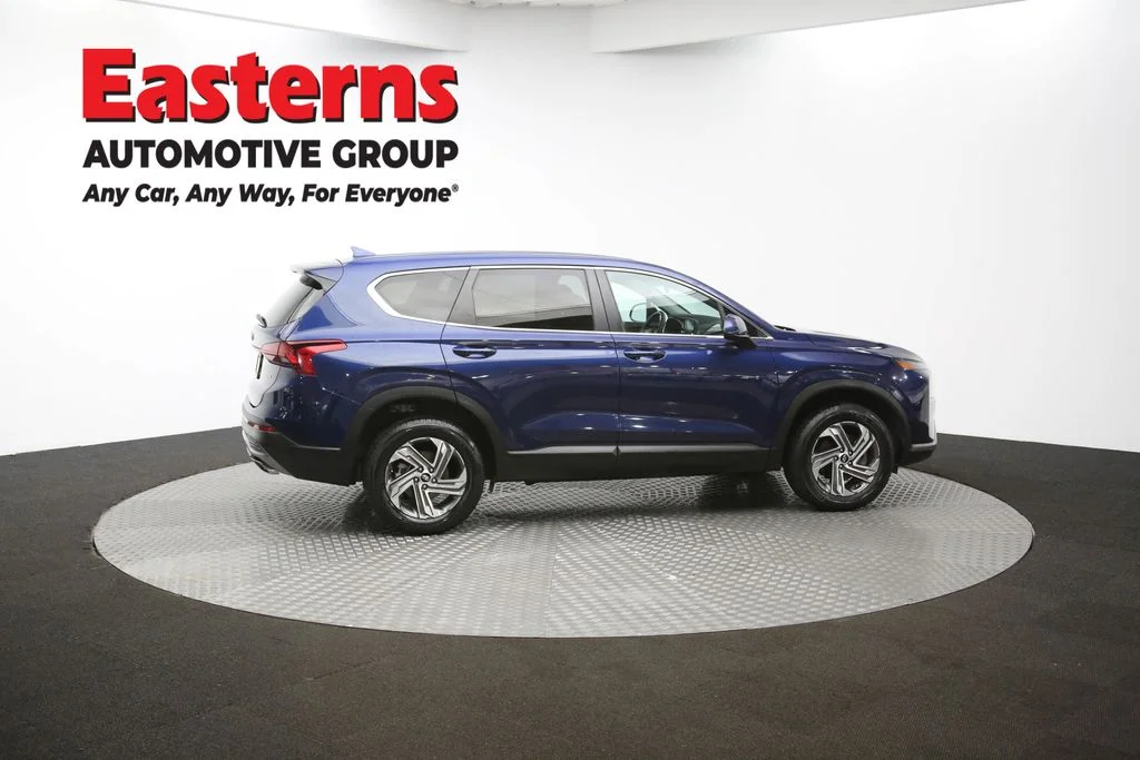 Used 2022 Blue Hyundai SE image 42
