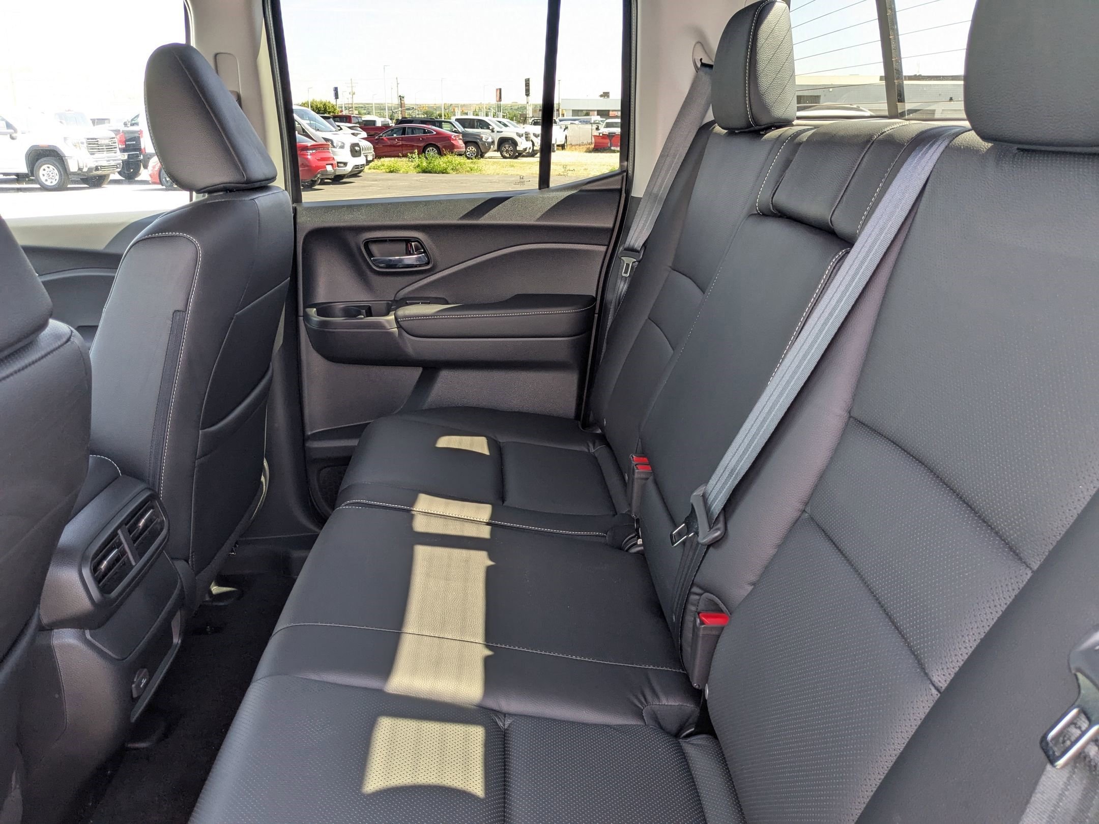 2026 Honda Ridgeline RTL - Photo 16