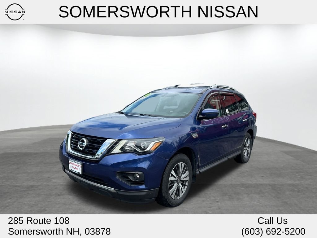 2018 Nissan Pathfinder SV 4WD's photo