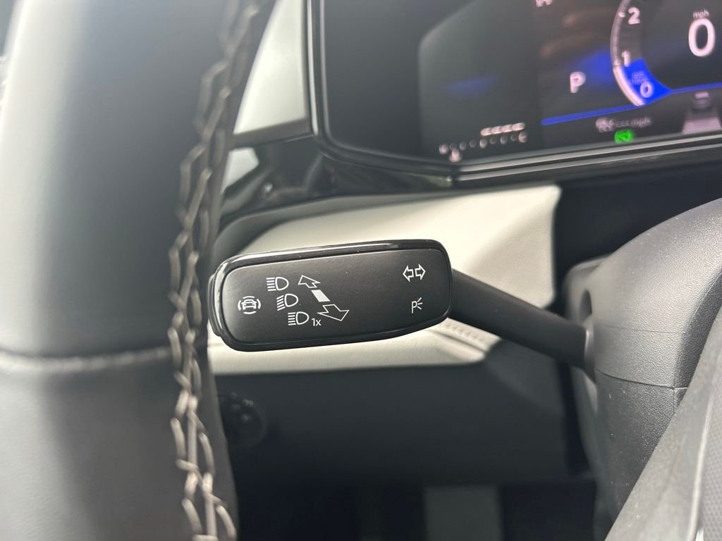 New 2026 Gray Volkswagen 1.5T S image 22