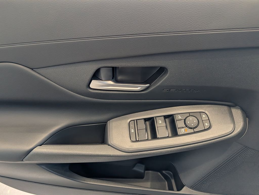 2026 Nissan Sentra SV - Photo 14