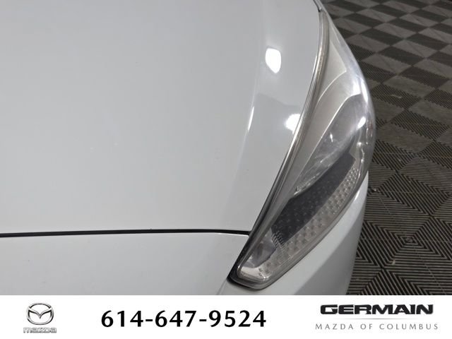 Used 2017 White Ford SE image 15