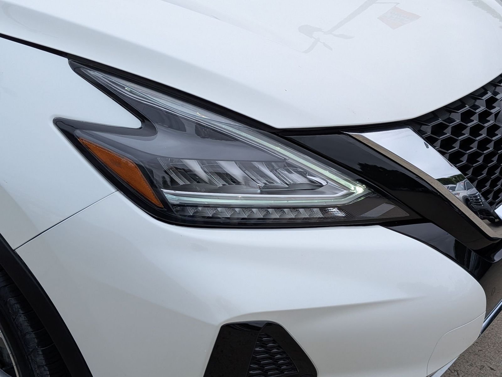 Certified Used 2020 Pearl White Nissan SL image 37