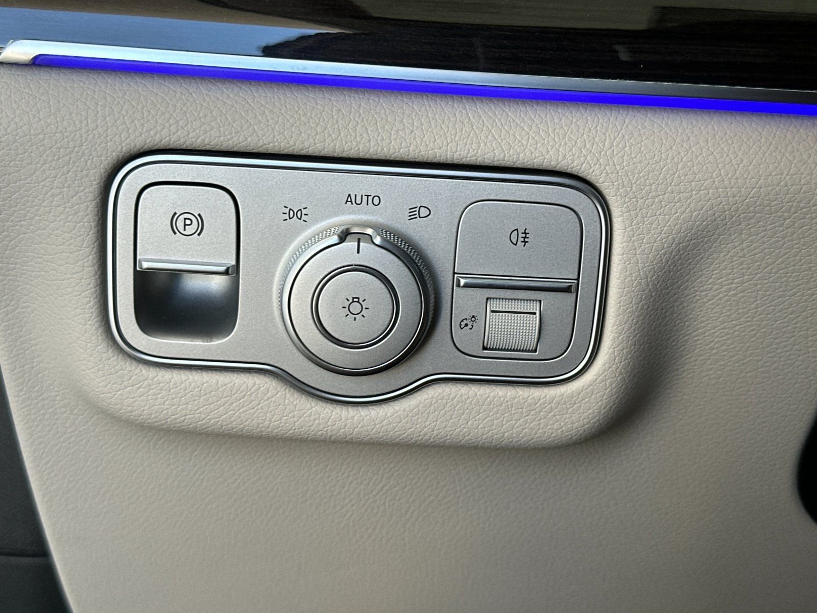 New 2026 Polar White Mercedes-Benz 350 image 32