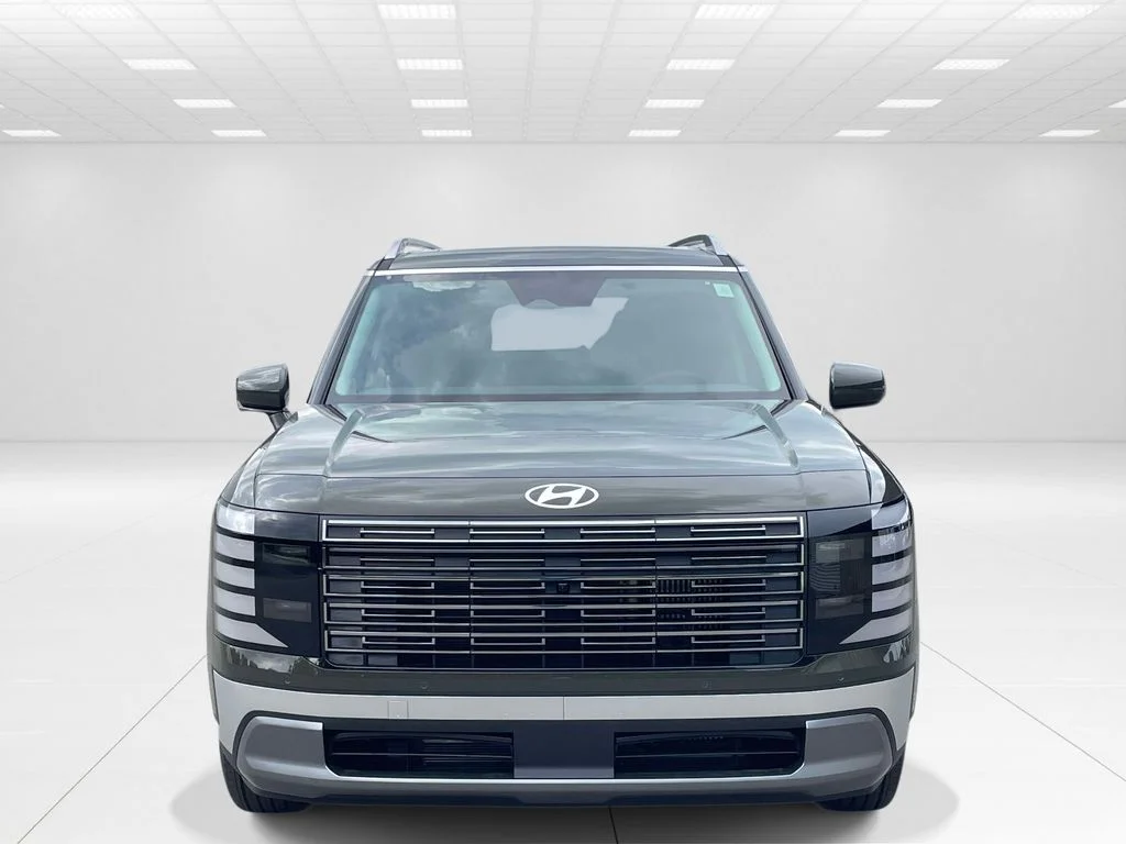 New 2026 Silver Hyundai SEL Premium image 2