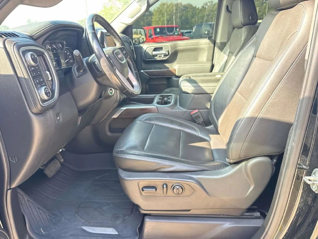 Used 2019 Black GMC SLT image 40