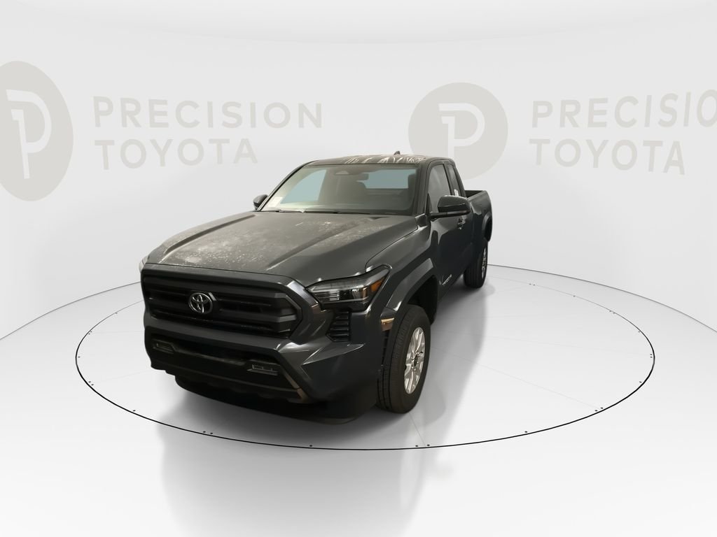 2026 Toyota Tacoma SR5 - Photo 7