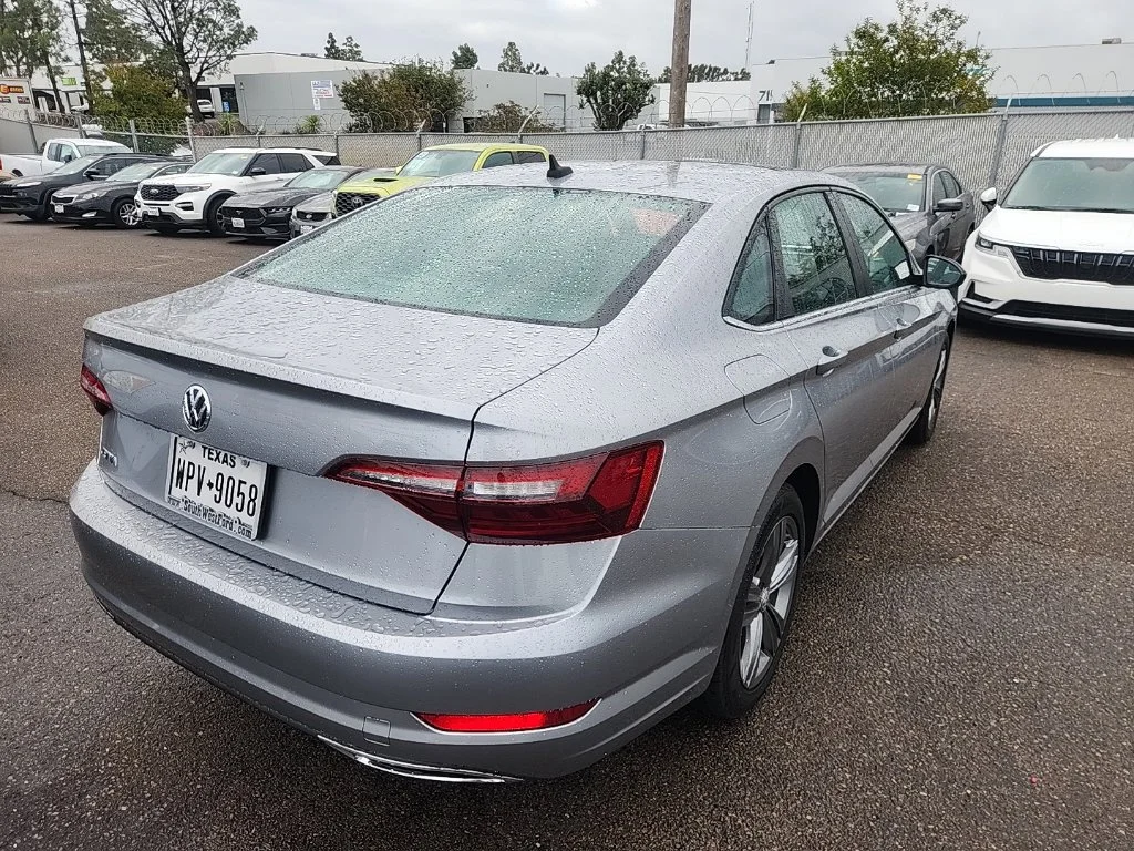 Used 2020 Silver Volkswagen 1.4T SE image 12