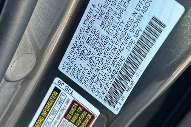Certified Used 2025 Liquid Carbon Metallic Acura SH-AWD TECH image 37