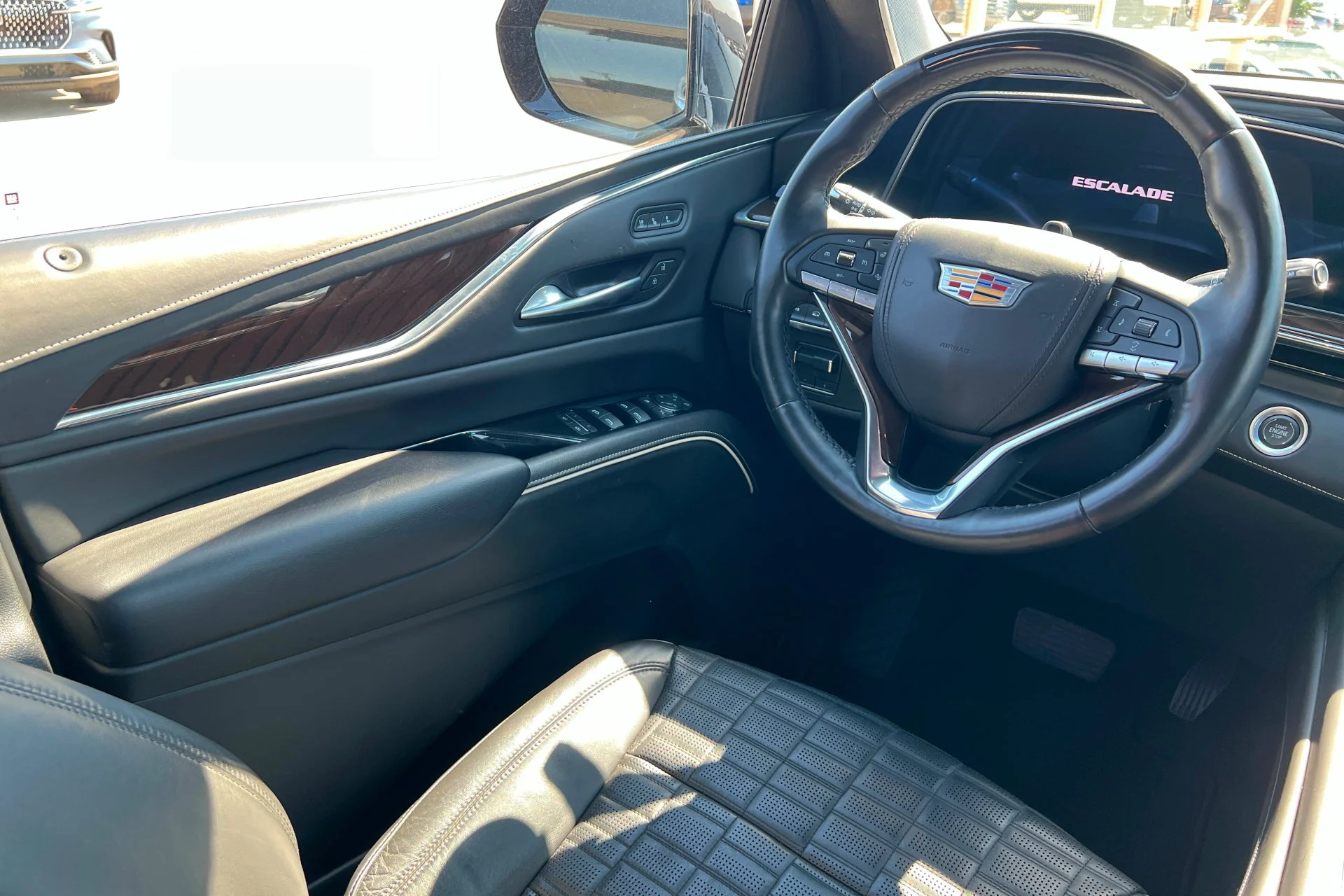 2024 Cadillac Escalade ESV Premium Luxury Platinum - Photo 11